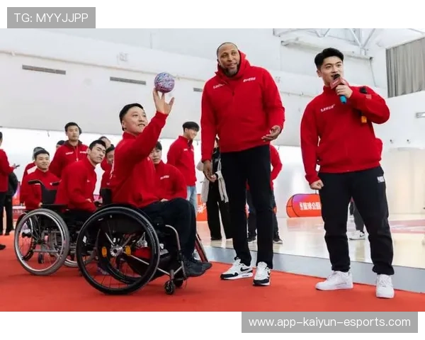 足球明星温暖回应球迷失望心情 鼓励坚持信念共同迎接未来挑战